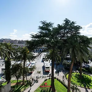 Vendégház Station, Bari